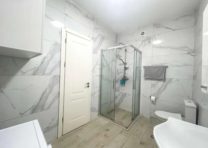 Infinite 680 Apartment