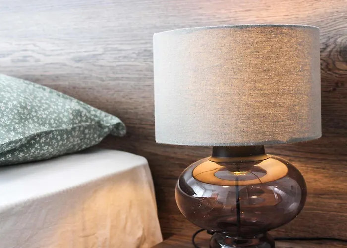 Infinite 680 Apartment *