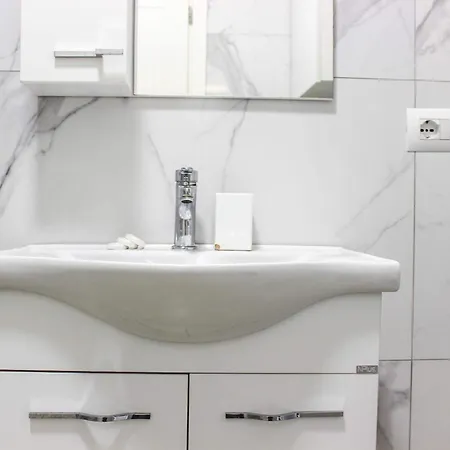 Infinite 680 Appartamento Durrës