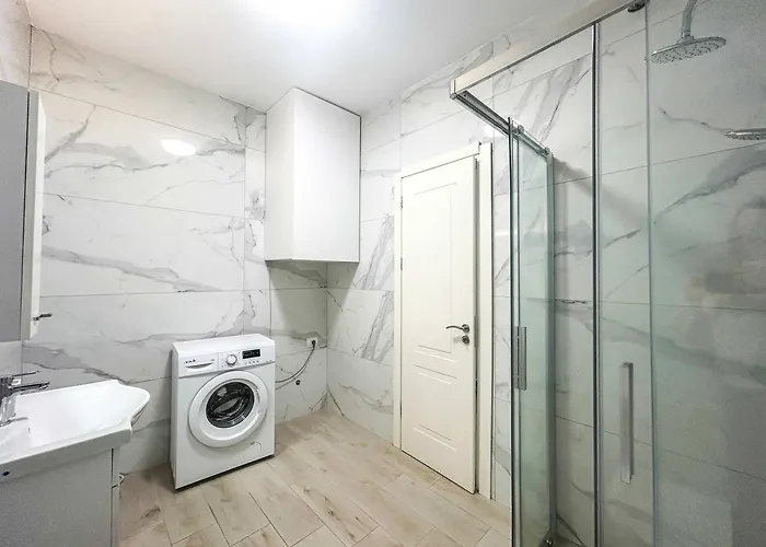 Infinite 680 Durrës