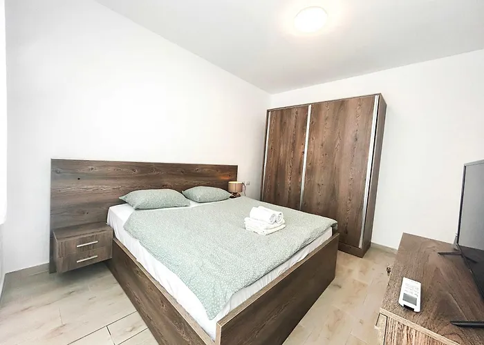 公寓 Infinite 680 *